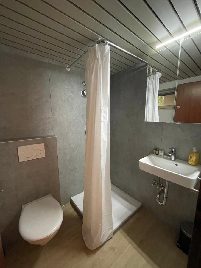 Stadtnahe Wohnung Mit Terrasse Höchberg Exteriör bild